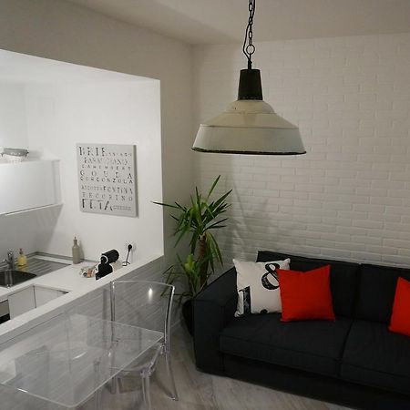 Les Suites Di Πάρμα Δωμάτιο φωτογραφία