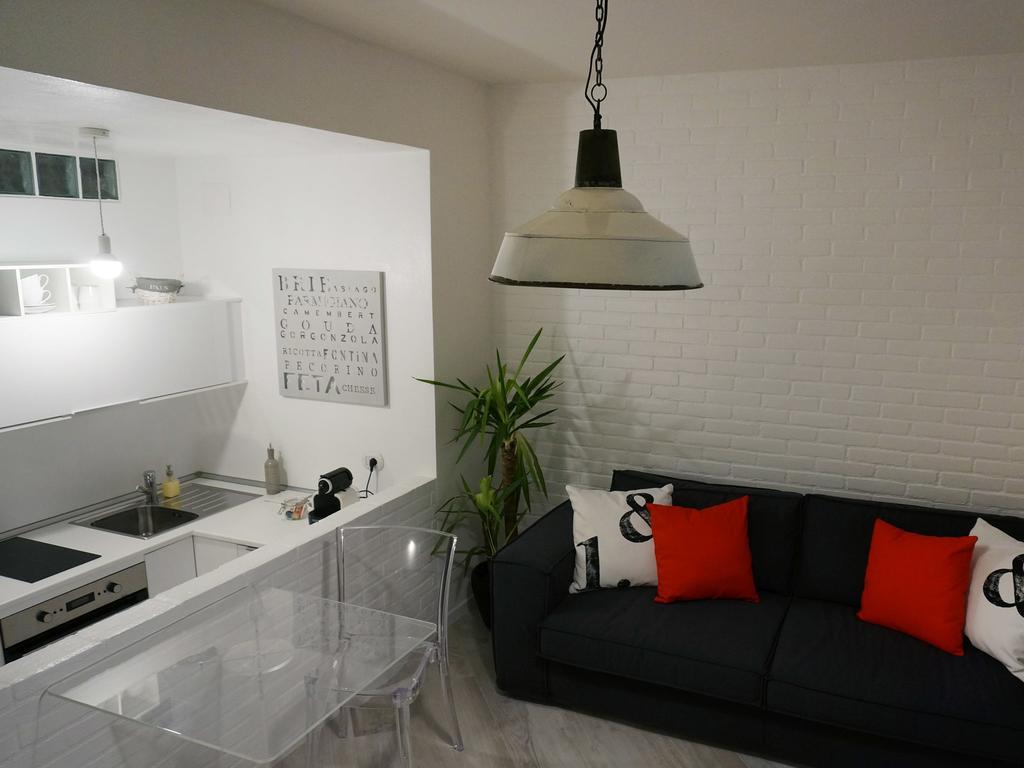 Les Suites Di Πάρμα Δωμάτιο φωτογραφία